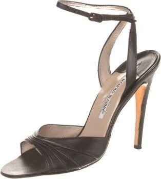 Manolo Blahnik - Image 2