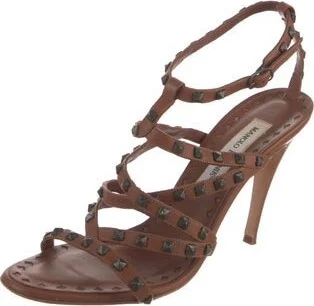 Manolo Blahnik - Image 2