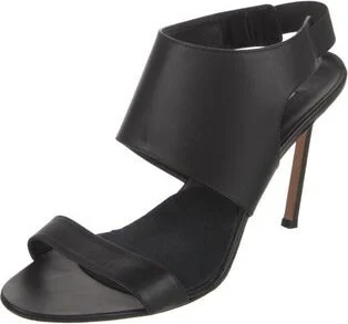 Manolo Blahnik - Image 2