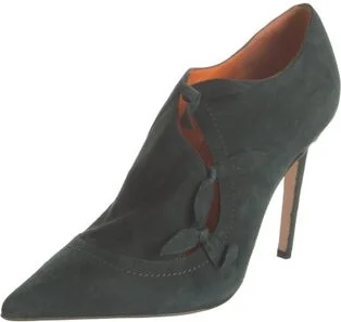 Manolo Blahnik - Image 2