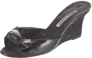 Manolo Blahnik - Image 2