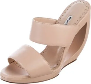 Manolo Blahnik - Image 2