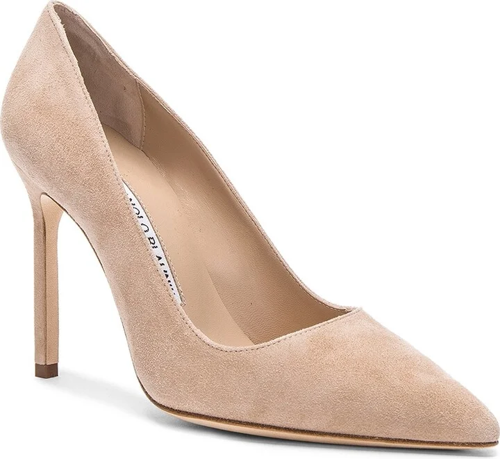Manolo Blahnik BB 105 Suede Pumps in Nude - Image 2