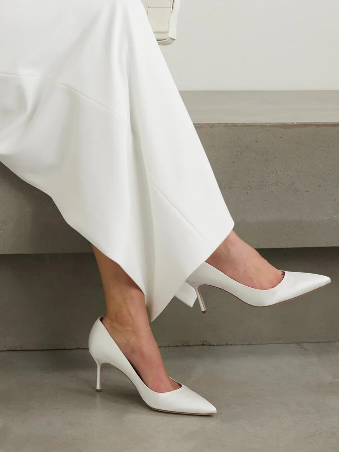 Manolo Blahnik - Bb 70 Satin Pumps - Cream - Image 2