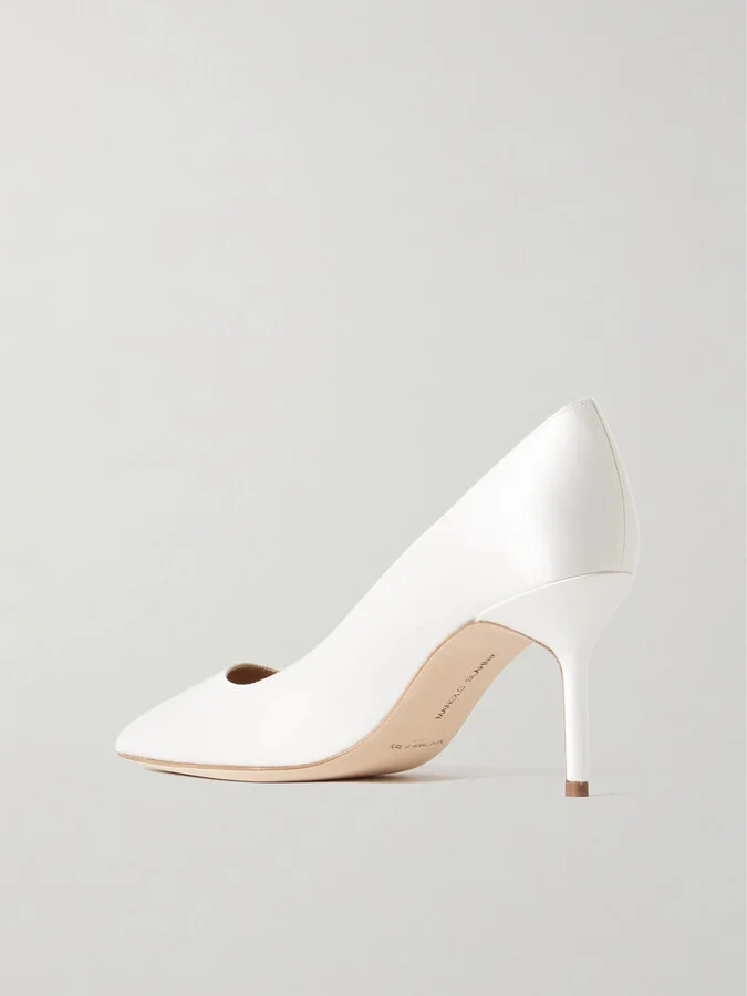 Manolo Blahnik - Bb 70 Satin Pumps - Cream - Image 3