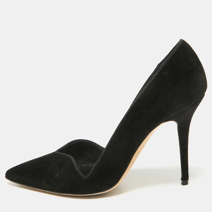 Manolo Blahnik Black Velvet Pointed Toe Pumps Size 36.5