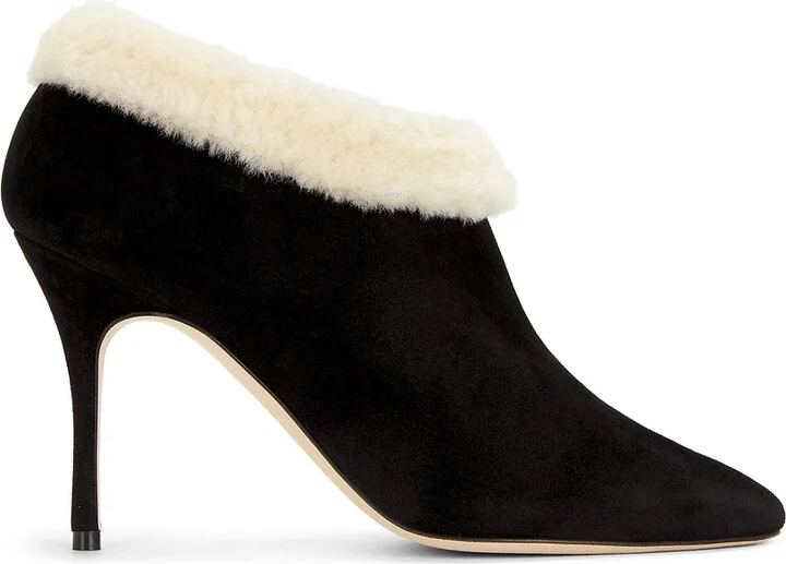 Manolo Blahnik Escaria 90 Suede Boot in Black