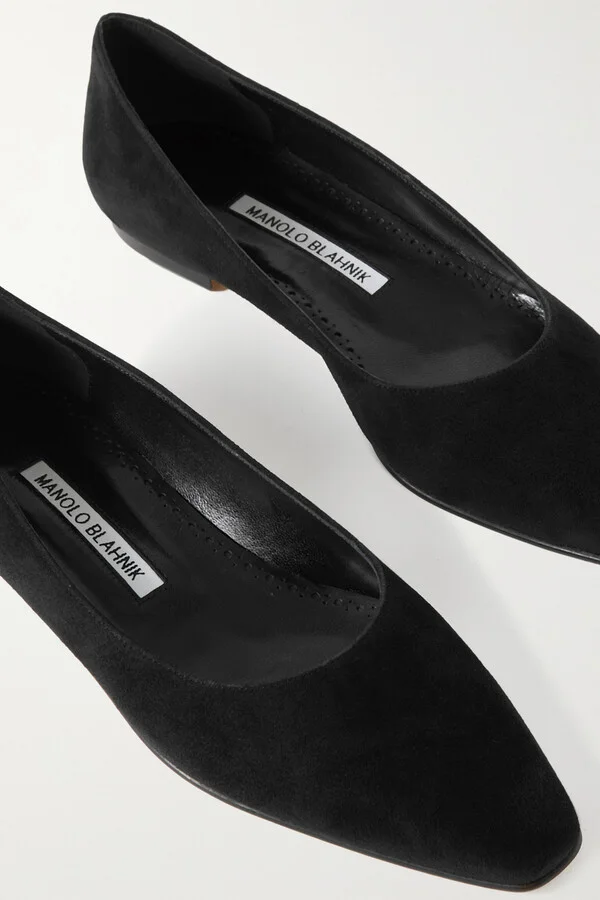 Manolo Blahnik - Gelista Suede Ballet Flats - Black - Image 4