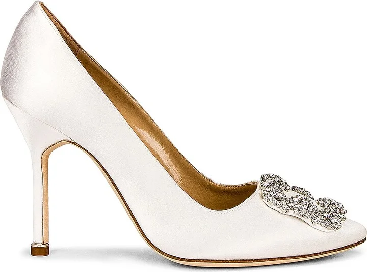 Manolo Blahnik Hangisi 105 Satin Heel in Cream