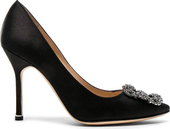 Manolo Blahnik Hangisi 105 Satin Pumps in Black