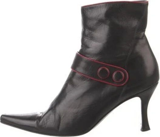 Manolo Blahnik