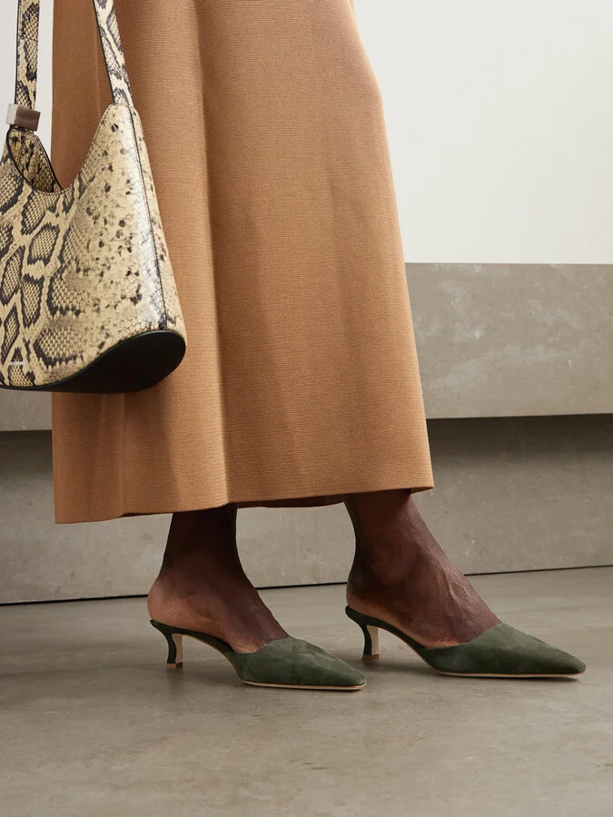 Manolo Blahnik - Moiramu 50 Suede Mules - Green - Image 2