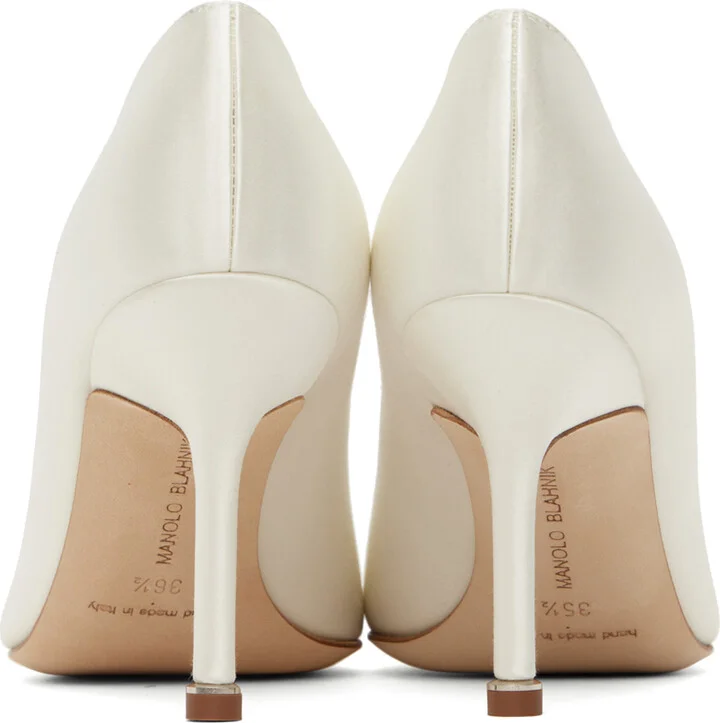 Manolo Blahnik Off-White Hangisi 90 Heels - Image 2