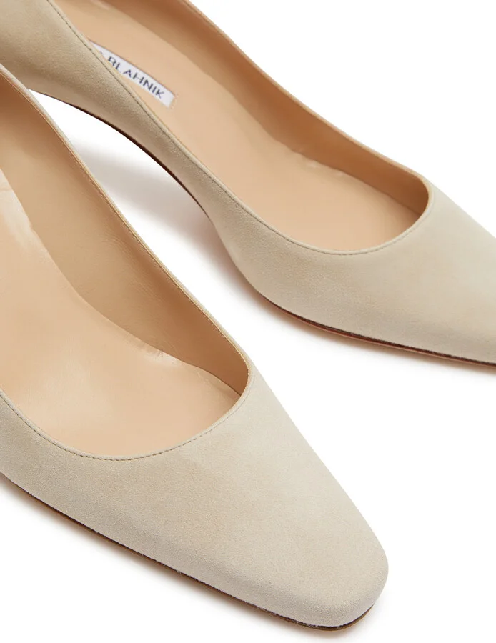 Manolo Blahnik Okkatopla 50 Suede Pumps - Image 3
