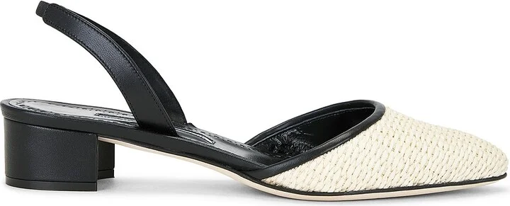 Manolo Blahnik Raffro 30 Pump in Cream