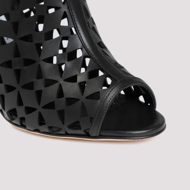 Manolo Blahnik Sandals - Image 4