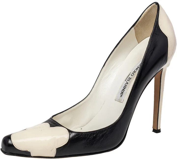 Manolo Blahnik Two Tone Leather And Patent Leather Adra Pumps Size 37.5