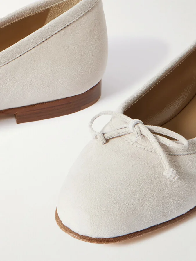 Manolo Blahnik - Veralli Bow-detailed Suede Ballet Flats - Cream - Image 4