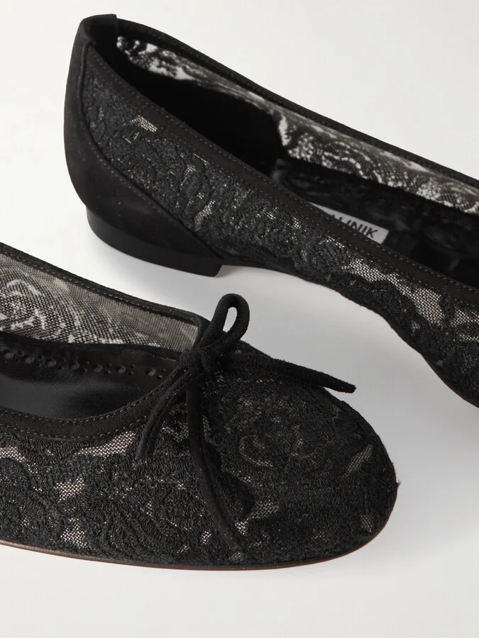 Manolo Blahnik - Verizzo Bow-detailed Suede-trimmed Cotton-blend Lace Ballet Flats - Black - Image 4
