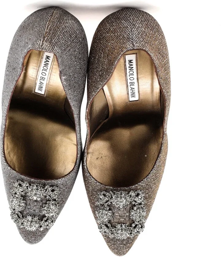 Manolo Blahnik Women's Hangisi Pumps Glitter Fabric 110 - Image 2