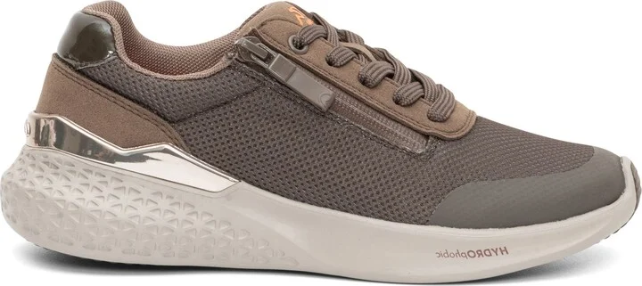 Manteo Water Resistant Low Top Sneaker - Image 3