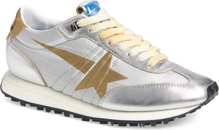 Marathon Sneaker