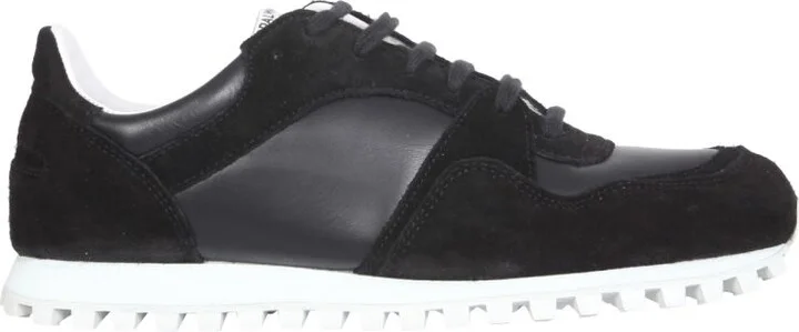Marathon Trail Low Sneakers