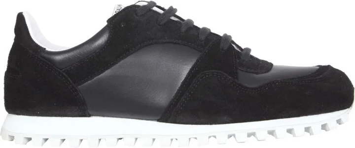 Marathon Trail Low Sneakers