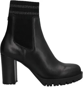 Marc Cain Woman Ankle boots