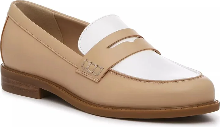 Marc Fisher Ilithia Loafer