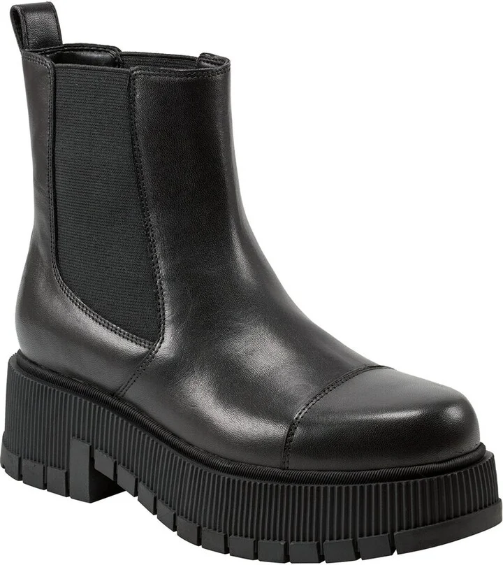 Marc Fisher Ltd Bermida Leather Bootie