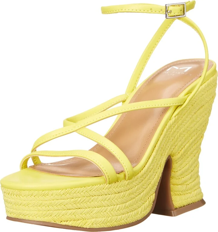 Yellow 700