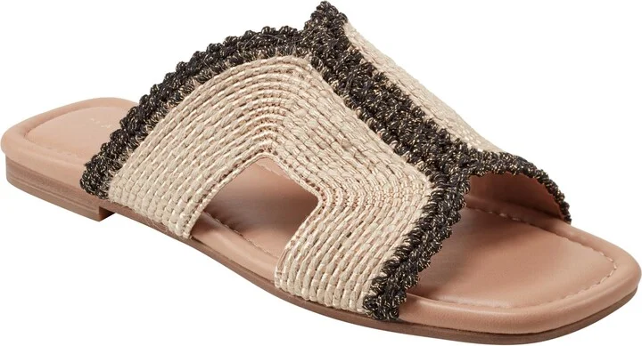 Marc Fisher LTD Women's NASHIE Flat Sandal