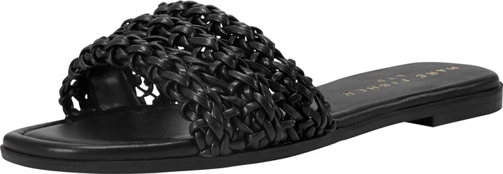 Marc Fisher LTD Women's VICKEE Flat Sandal