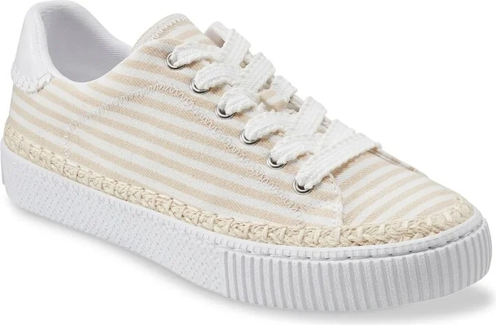 Marc Fisher Spryng Sneaker