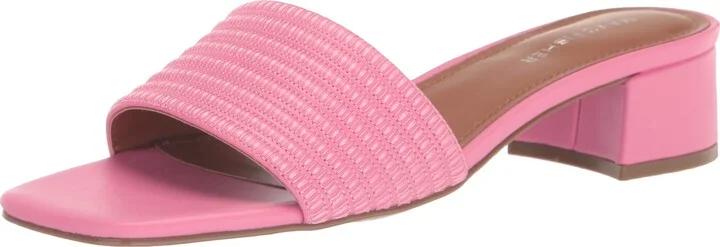 Marc Fisher Women's CINASA Heeled Sandal