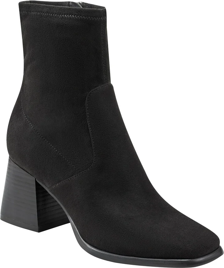 Black 001
