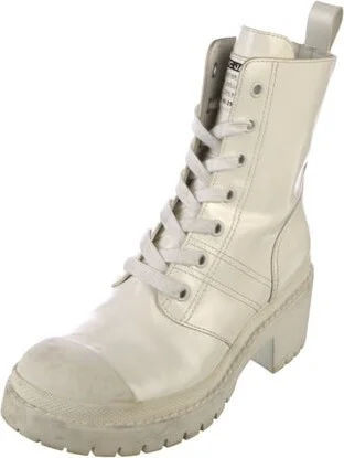 Marc Jacobs - Image 2