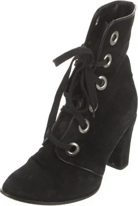 Marc Jacobs - Image 2