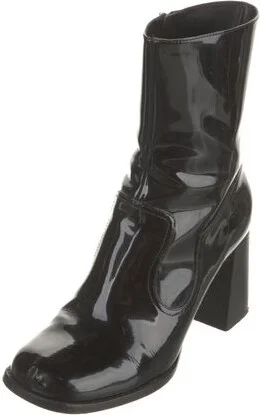 Marc Jacobs - Image 2