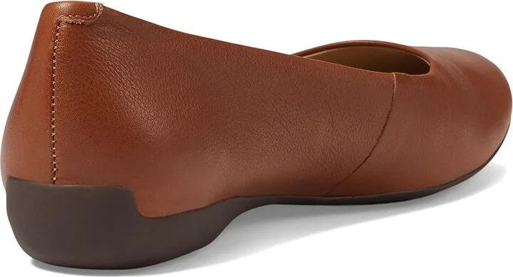 Marc Joseph New York Bedford ST Women's Shoes Cognac Napa : 8 M, Leather/Rubber - Image 4