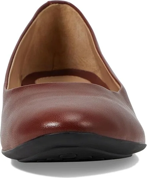 Marc Joseph New York Bedford ST Women's Shoes Mahogany Burnished Napa : 10 M, Leather/Rubber - Image 2
