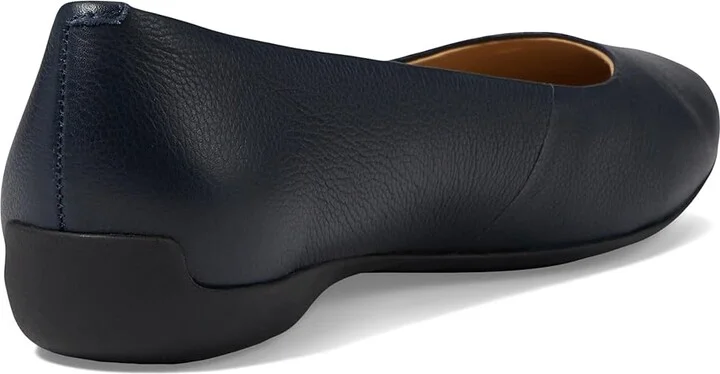 Marc Joseph New York Bedford ST Women's Shoes Navy Napa : 7 M, Leather/Rubber - Image 4