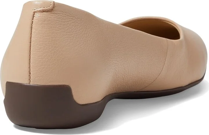 Marc Joseph New York Bedford ST Women's Shoes Nude Napa : 6 M, Leather/Rubber - Image 4