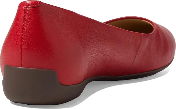 Marc Joseph New York Bedford ST Women's Shoes Red Napa : 6 M, Leather/Rubber - Image 4
