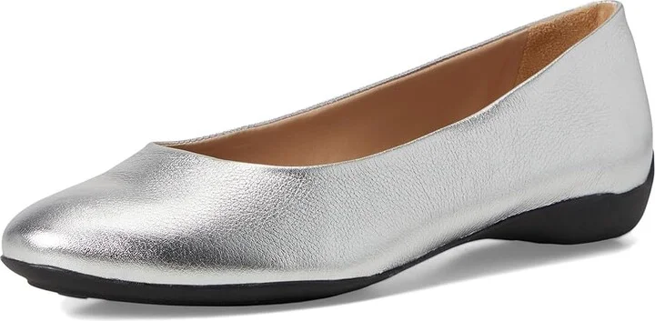 Marc Joseph New York Bedford ST Women's Shoes Silver Metallic Napa : 8.5 M, Leather/Rubber - Image 5