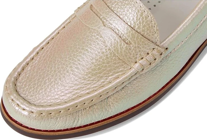 Marc Joseph New York East Village Women's Shoes Opal Glow Grainy : 5 M, Patent Leather - Image 7