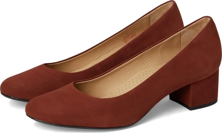 Marc Joseph New York Women's Broad Street Pump