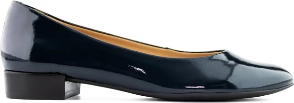 Marc Joseph New York Womens Madison Slip on Comfort Flat - Image 11