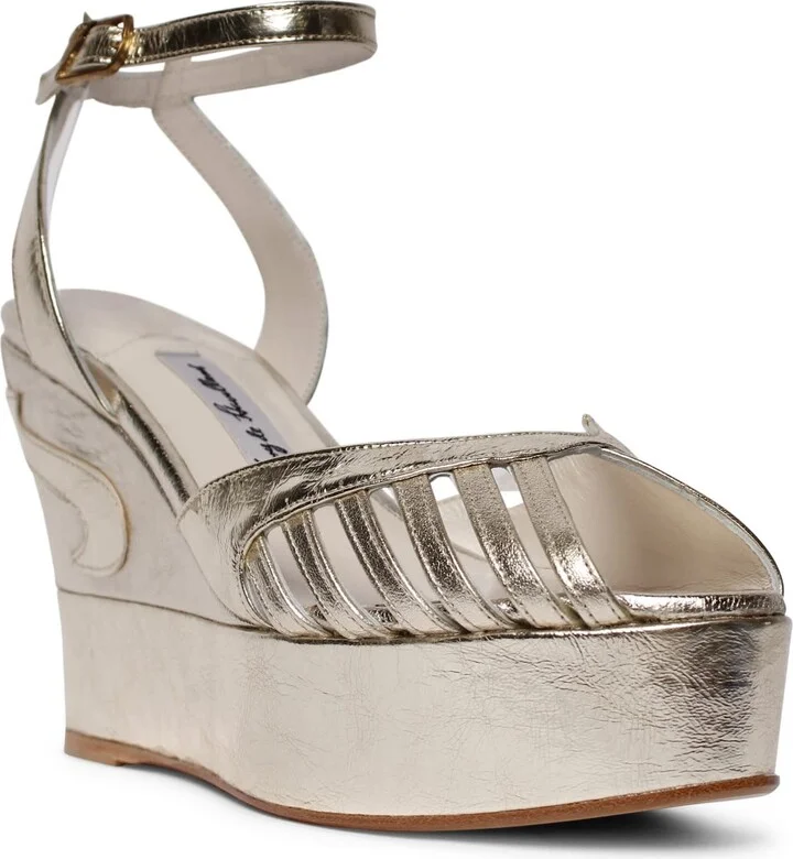 Margaux Mid Gold Wedge Sandals - Image 4